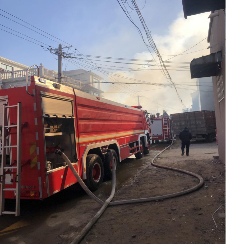 金鹏化工消防队支援园区消防圆满完成救援任务